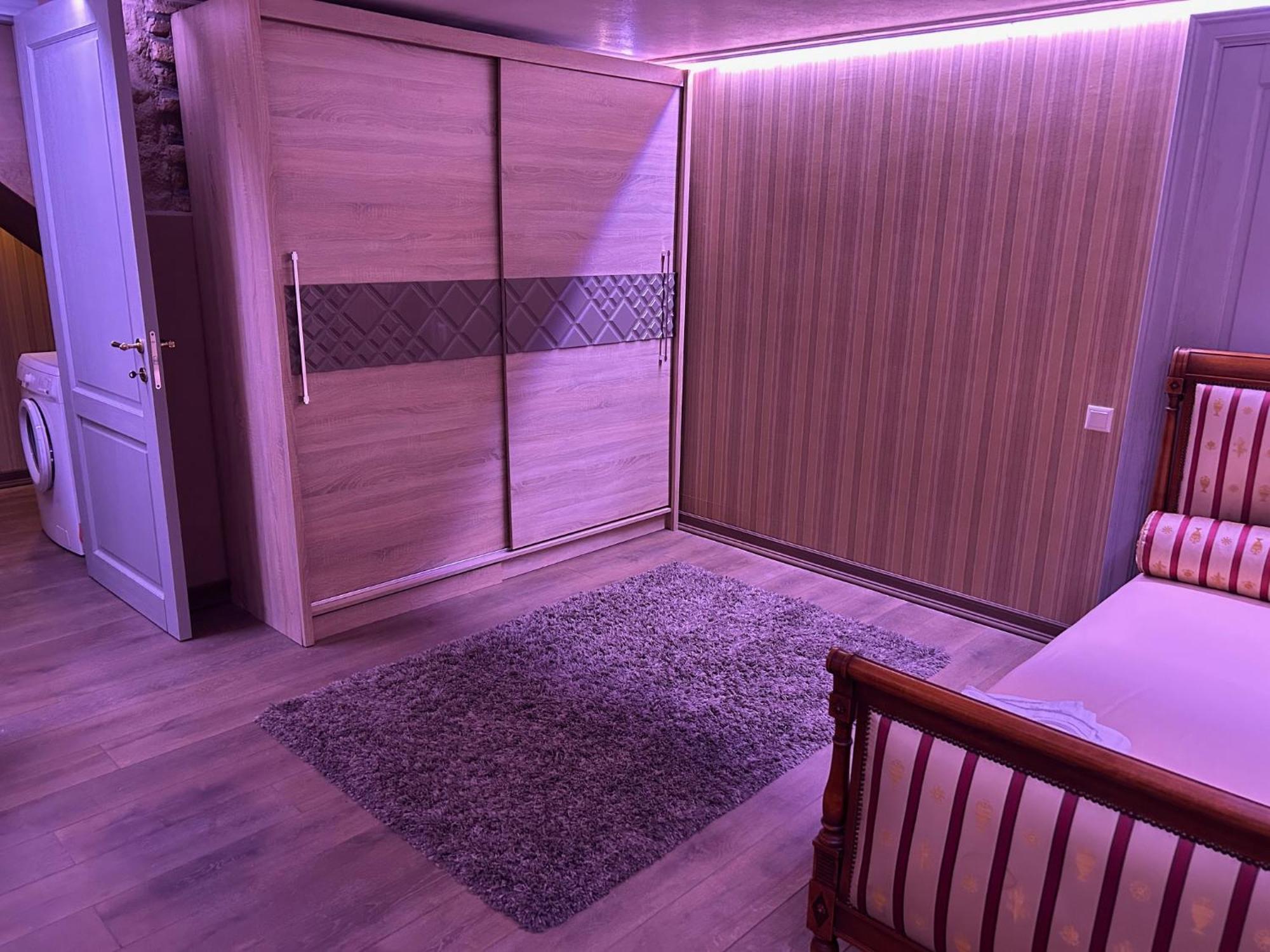 וילנה Uzupis Angel 3 Bedroom Apartment מראה חיצוני תמונה